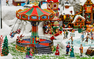 Lemax Christmas Villages | Webbs Garden Centre