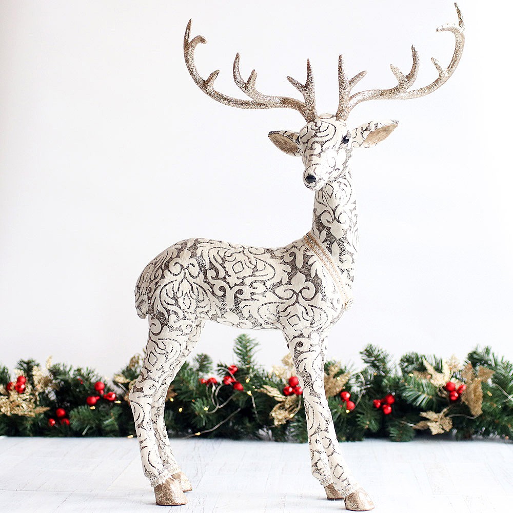 deer christmas ornaments