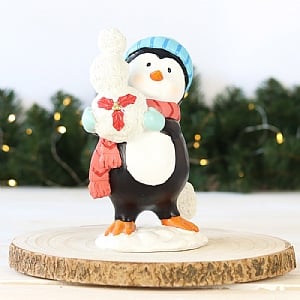 Penguin Hugging Snowball 23cm