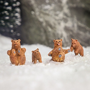 Lemax Bear Family Snow Day Set of 4