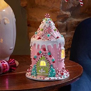 Three Kings Gingerbread Cosy CandyCabin