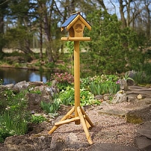 Tom Chambers Quercus Bird Table with Post (FSC)