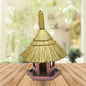 Wildlife World Artisan Canggu Thatch Hexagonal Red Bird Feeder