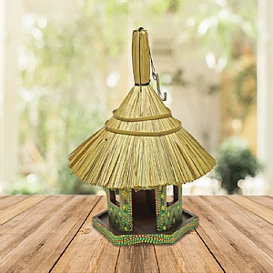 Wildlife World Artisan Canggu Thatch Hexagonal Green Bird Feeder