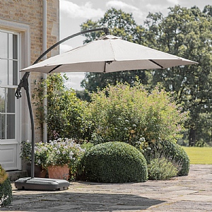 Bramblecrest Gloucester 3m Cantilever Parasol (Sand) with Base & Cover