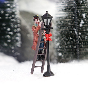 Lemax Christmas Lamplighter