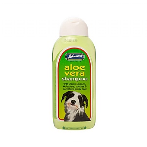 Johnsons Aloe Vera Shampoo (200ml)